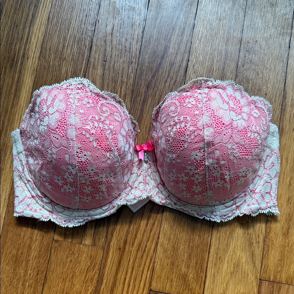 Pink Lace Strapless Bra